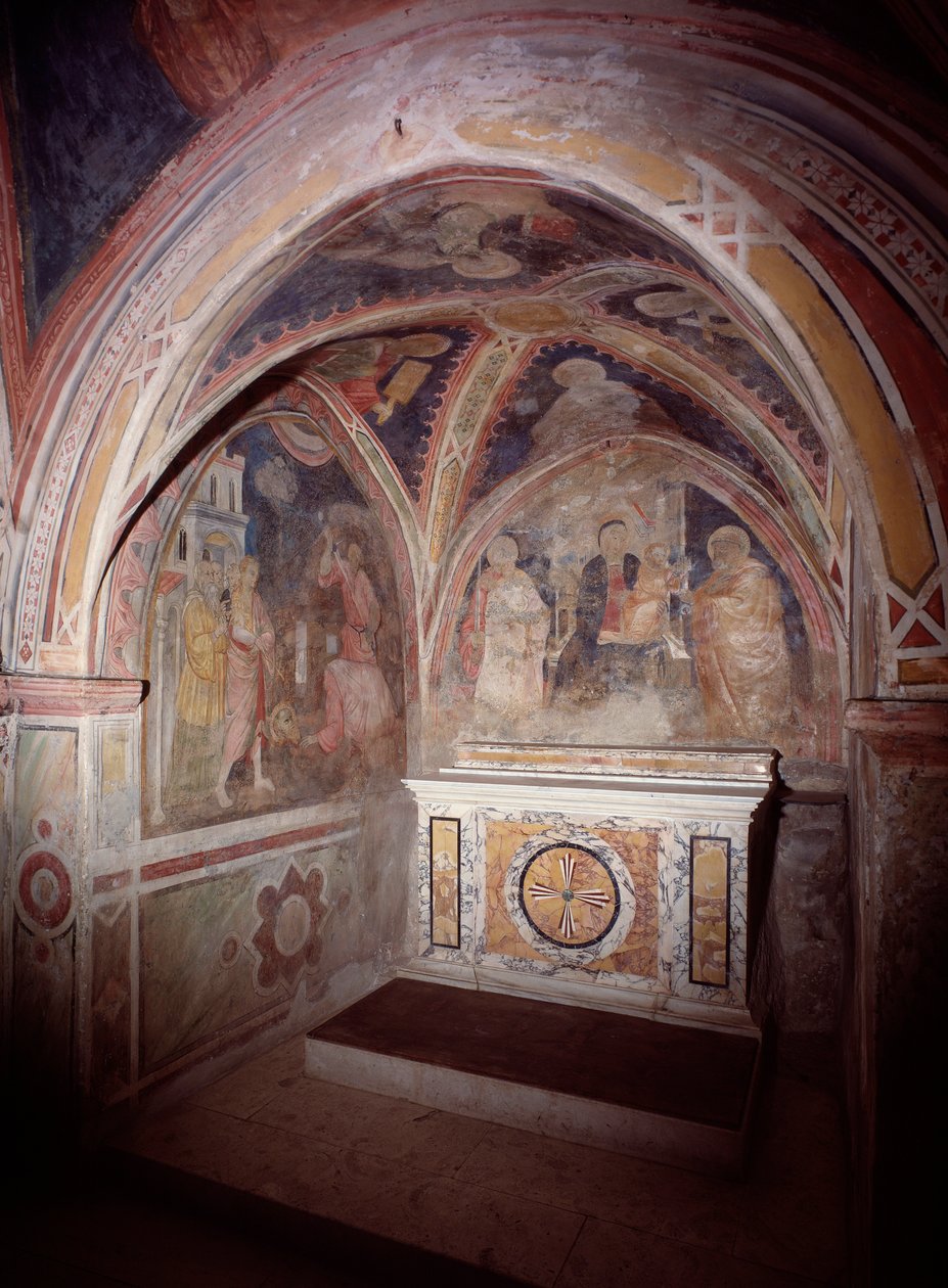 Ansicht des Presbyteriums der Oberkirche mit dem Altar im Cosmatesken Stil von Italian School