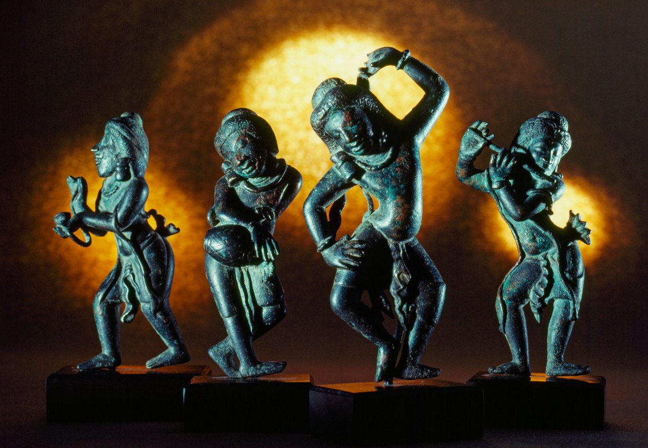 Figuren aus dem sechsten oder siebten Jahrhundert, gefertigt von den alten Pyu. New York City, New York. von James L Stanfield