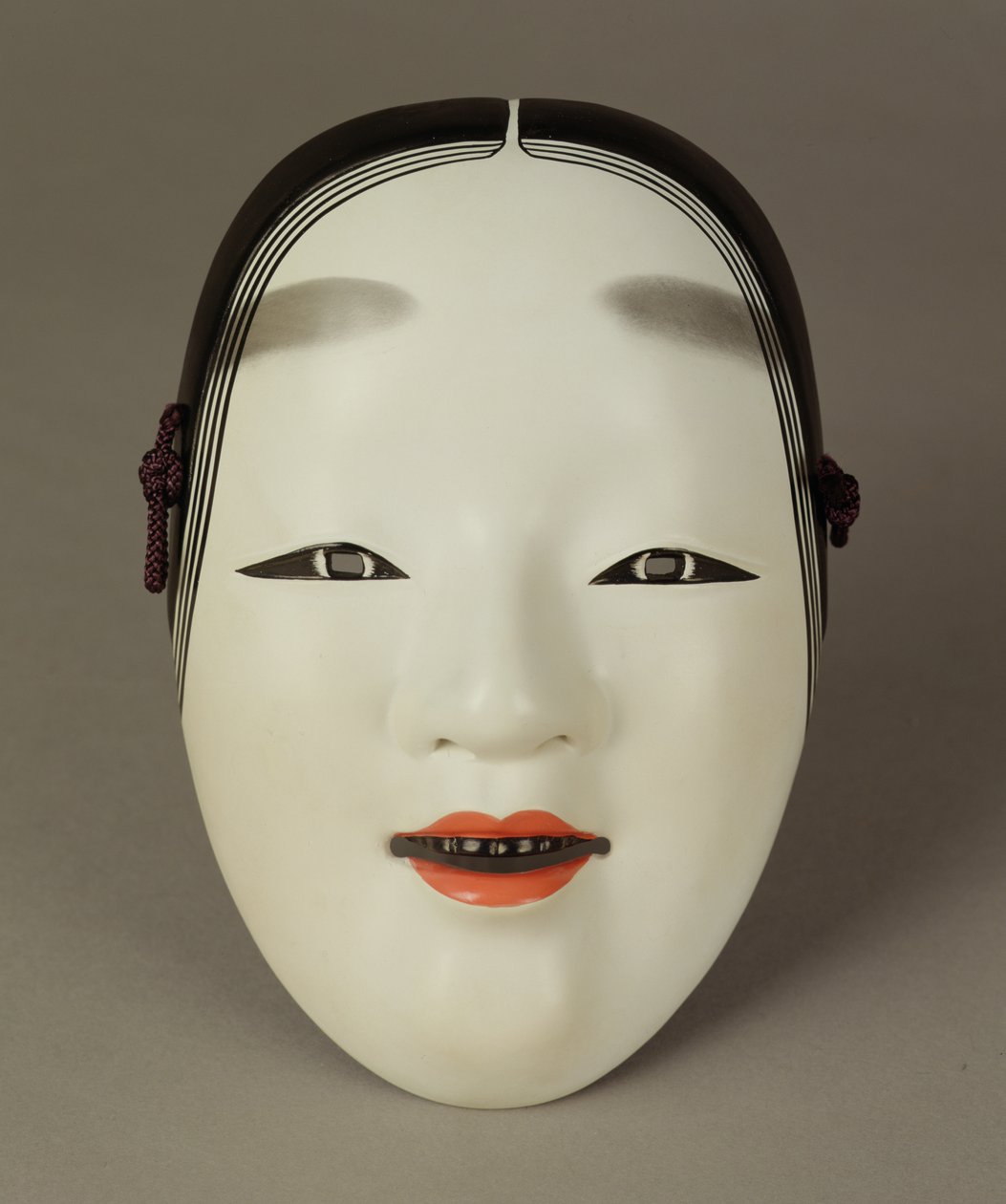 Noh-Theatermaske einer jungen Frau, Japanisch von Japanese School