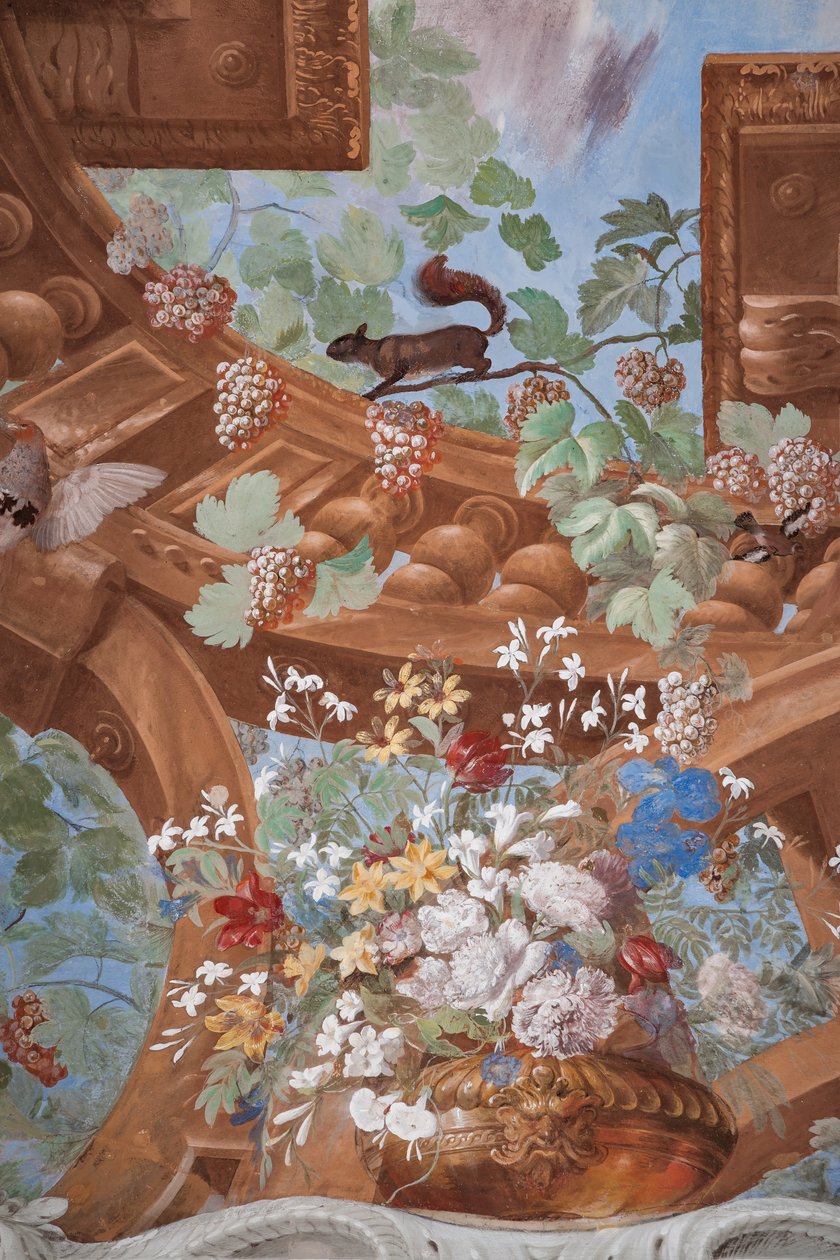 Weinreben, Trauben, Blumen und ein Eichhörnchen (Detail) von Jean Boulanger