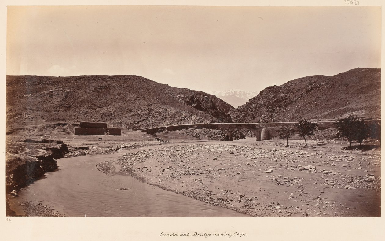 Die Brücke bei Surakh-aub, 1879 von John Burke
