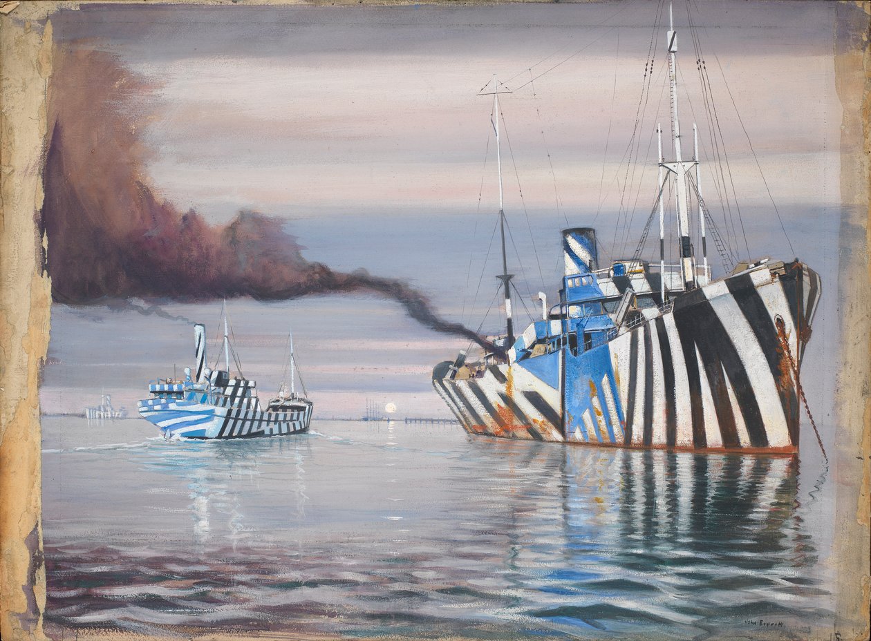 S.S. Lepanto und ein weiteres Dampfschiff, beide in Tarnanstrich, verankert in ruhigem Wasser von John Everett