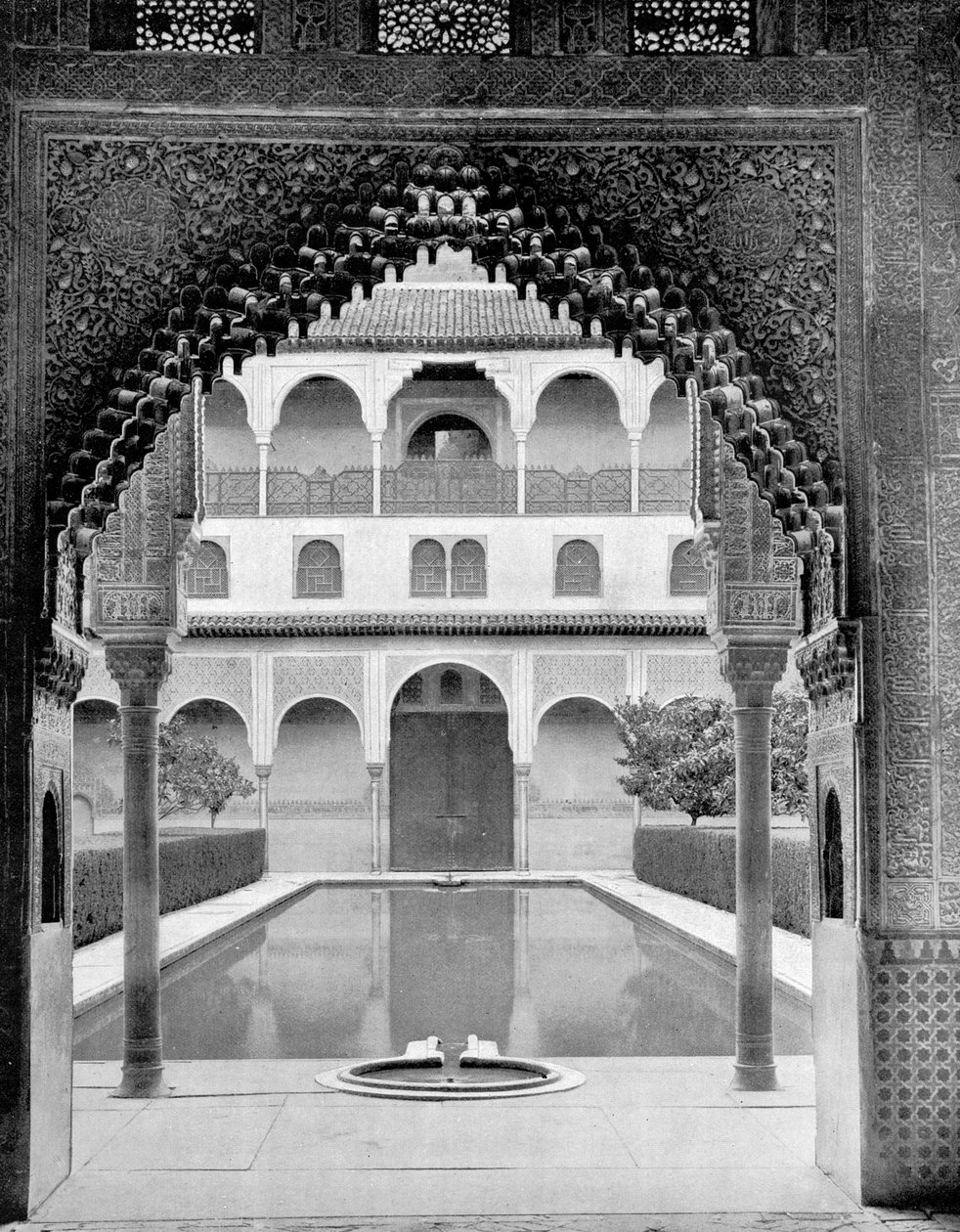 Hof der Myrten, Alhambra, Spanien, 1893 von John L. Stoddard