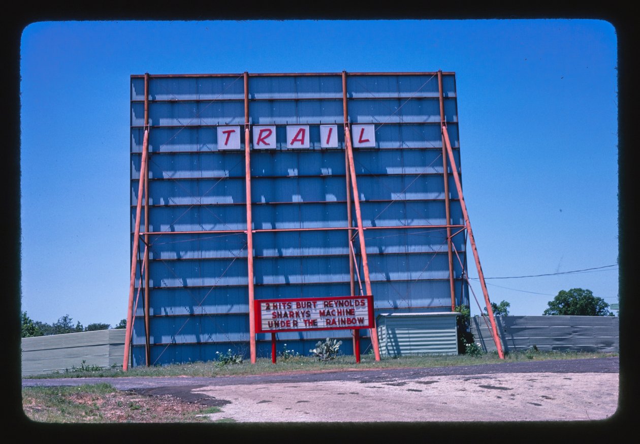 Trail Drive-In, Athens, Texas, USA von John Margolies