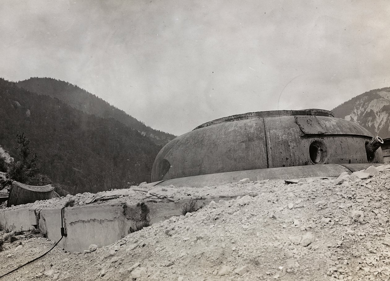 Album "Meine Weltkriegs-Erinnerungen Südwestfront (Kärnten, Italien, Südtirol) 31/03/1915-12/11/1918 - Josef Zohles Wien": Fort Hensel von Josef Zohles