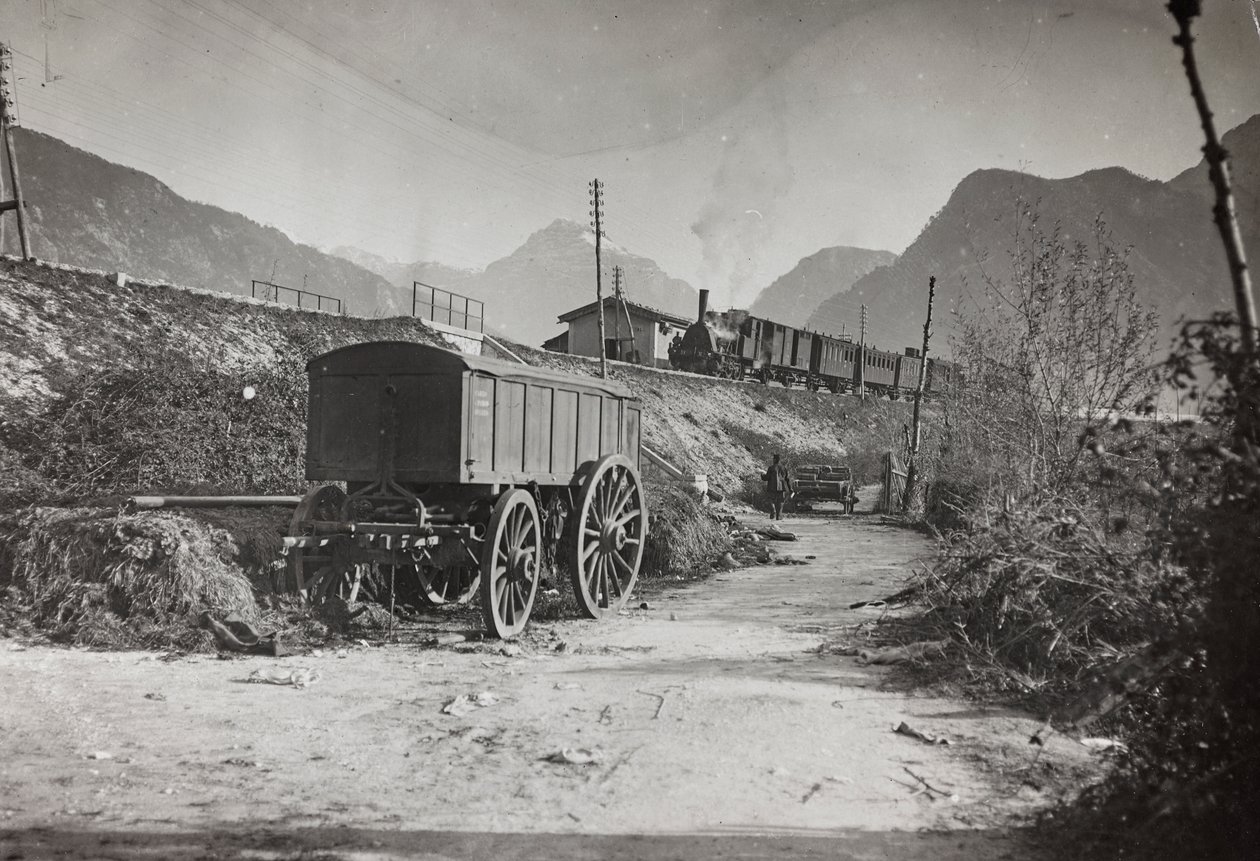 Album "Meine weltkriegs - Erinnerungen Südwestfront (Kärnten, Italien, Südtirol) 31/03/1915-12/11/1918 - Josef Zohles Wien": Eisenbahn Tolmezzo von Josef Zohles