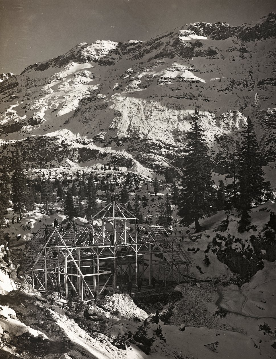 Album "Meine weltkriegs - Erinnerungen Südwestfront (Kärnten, Italien, Südtirol) 31/03/1915-12/11/1918 - Josef Zohles Wien": Gebäudekonstruktion von Josef Zohles