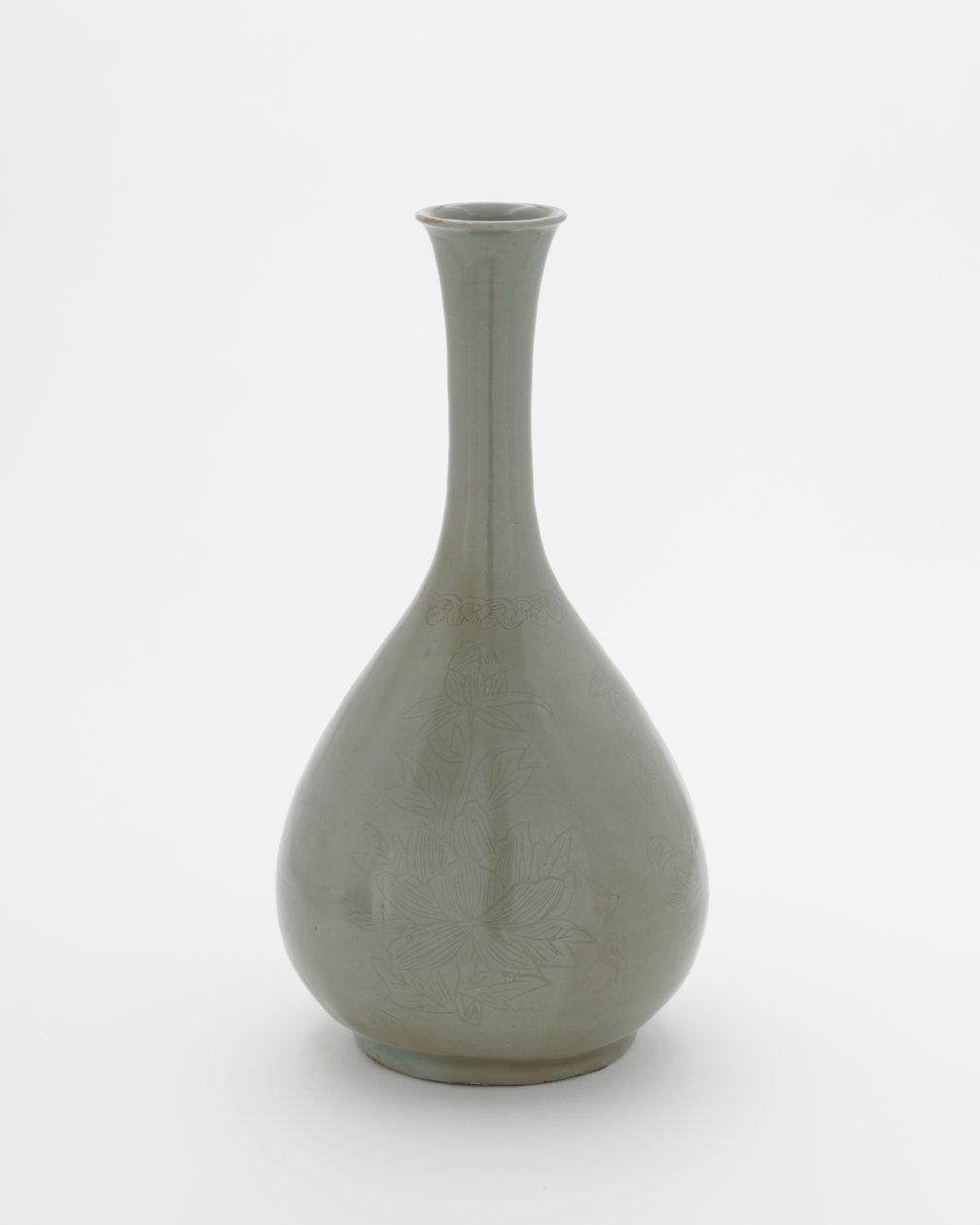 Flasche mit eingravierter Dekoration, 12. Jahrhundert von Korean School