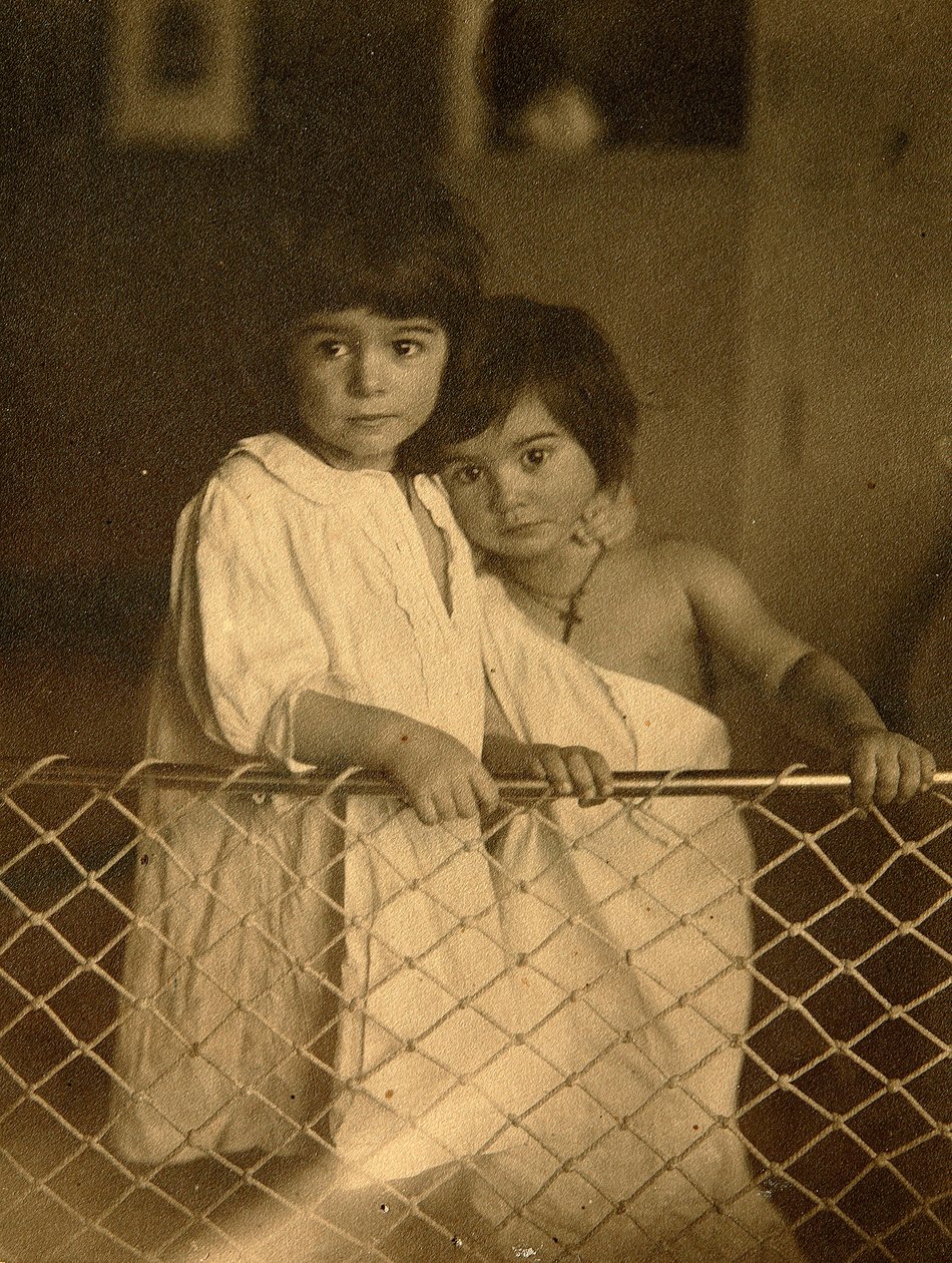 Porträt von Kindern. Silbergelatine-Fotografie von Leonid Nikolaevich Andreyev (1871-1919) von Leonid Nikolaevich Andreyev