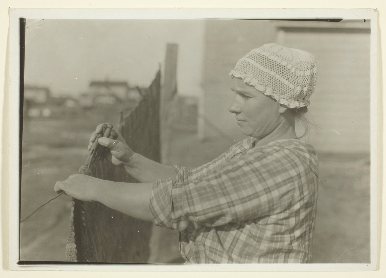 Slawische Bergmannsfrau, New Dubois, Pennsylvania von Lewis Wickes Hine