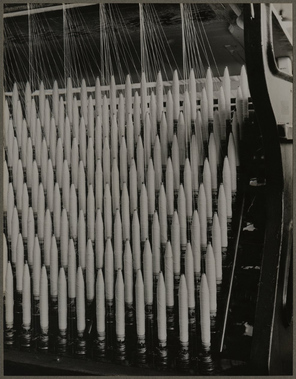 Durch die Fäden von Lewis Wickes Hine