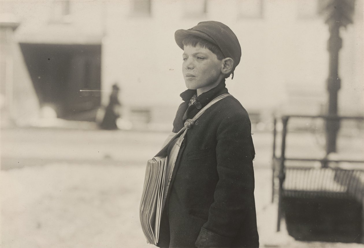 Tony Casale, Bologna, 11 Jahre alt, verkauft seit 4 Jahren Zeitungen, Hartford..., März 1909 von Lewis Wickes Hine