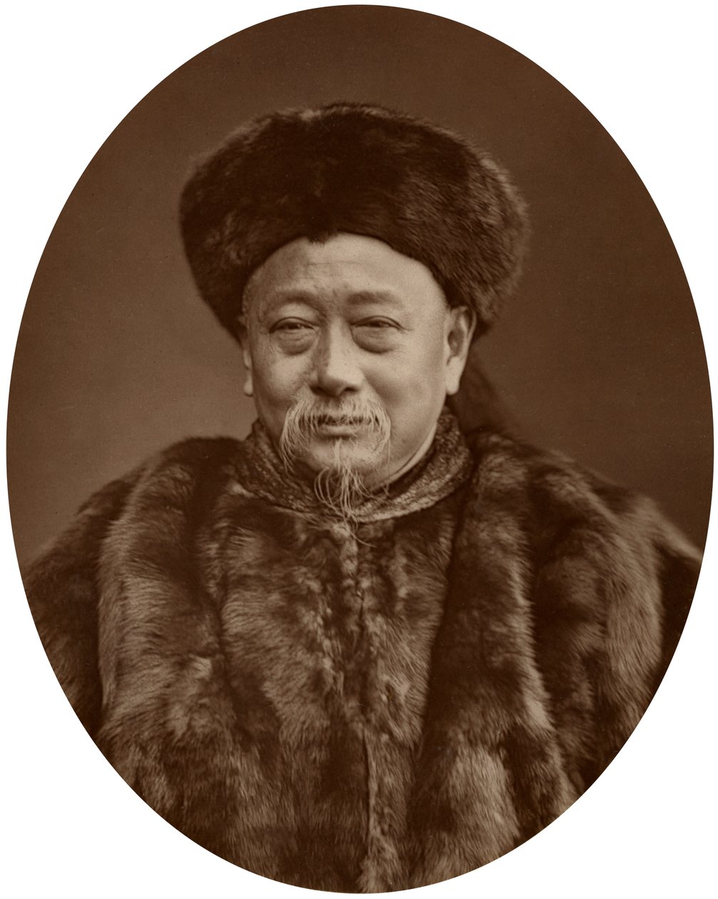Kuo Sung-Tao, erster chinesischer Gesandter in Großbritannien, 1880 von Lock and Whitfield