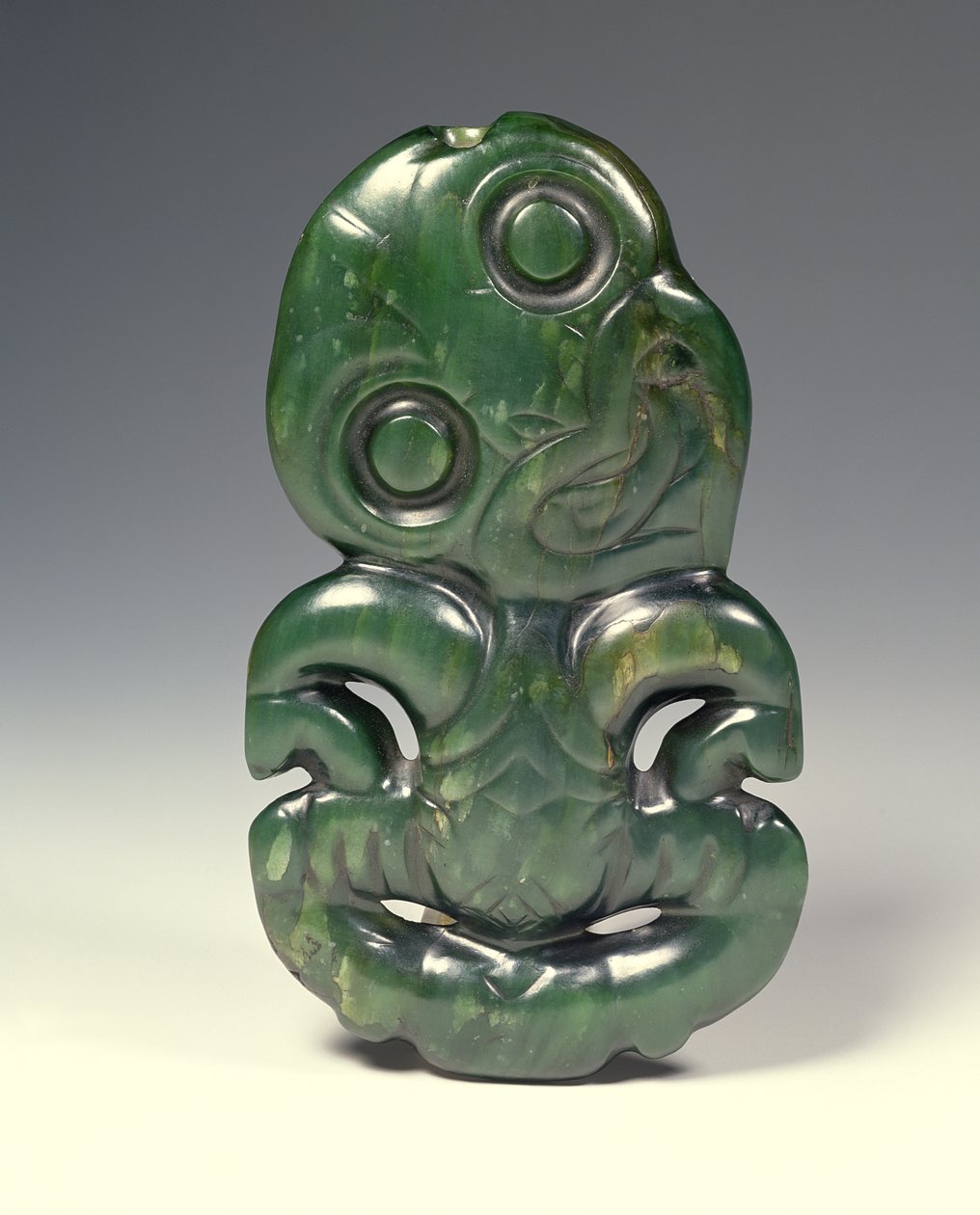 Anhänger in Form des Gottes Hei-Tiki, späte 18. Jahrhundert von Maori