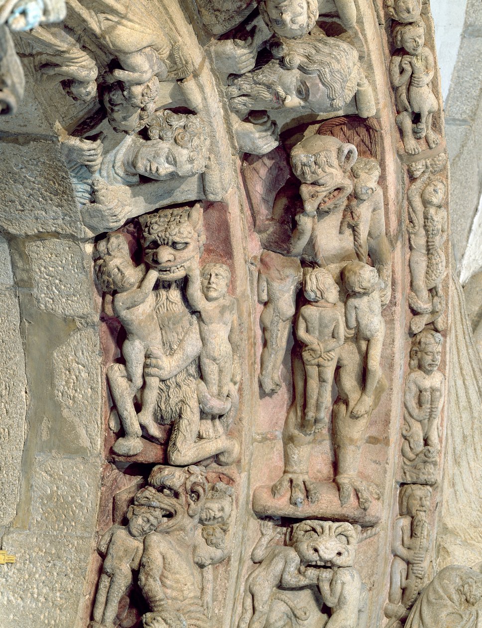 Detail des Portico de la Gloria mit Höllenszenen von Master Mateo