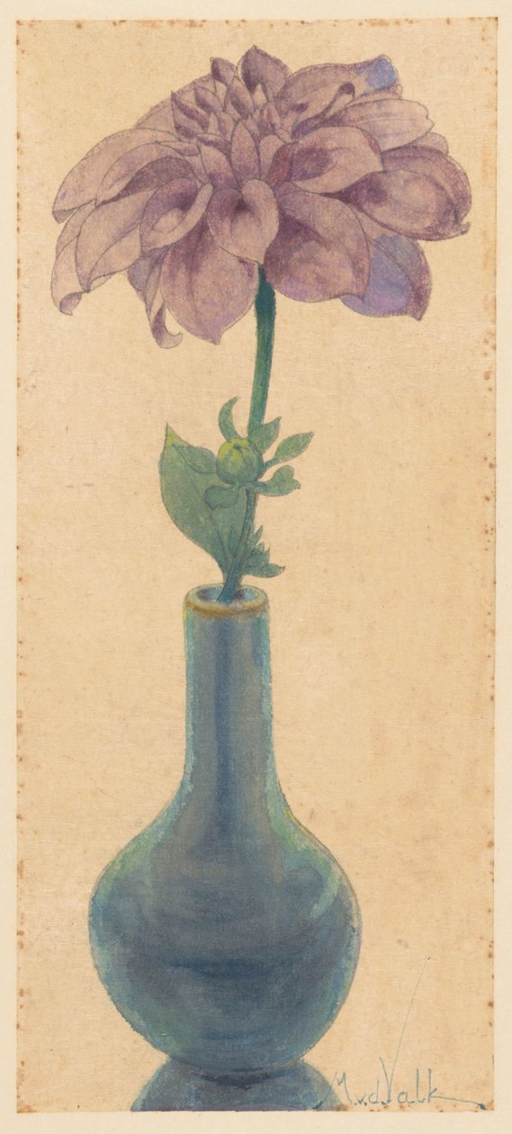 Blaues Glasväschen mit lila Dahlie von Maurits van der Valk