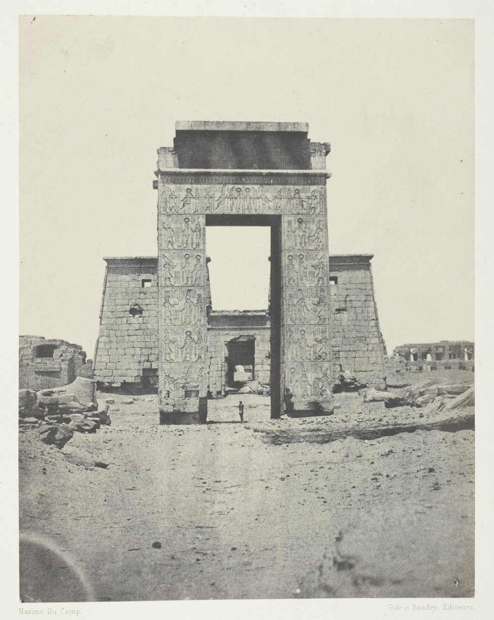 Karnak, Propylon des Tempels von Khons; Theben von Maxime Du Camp