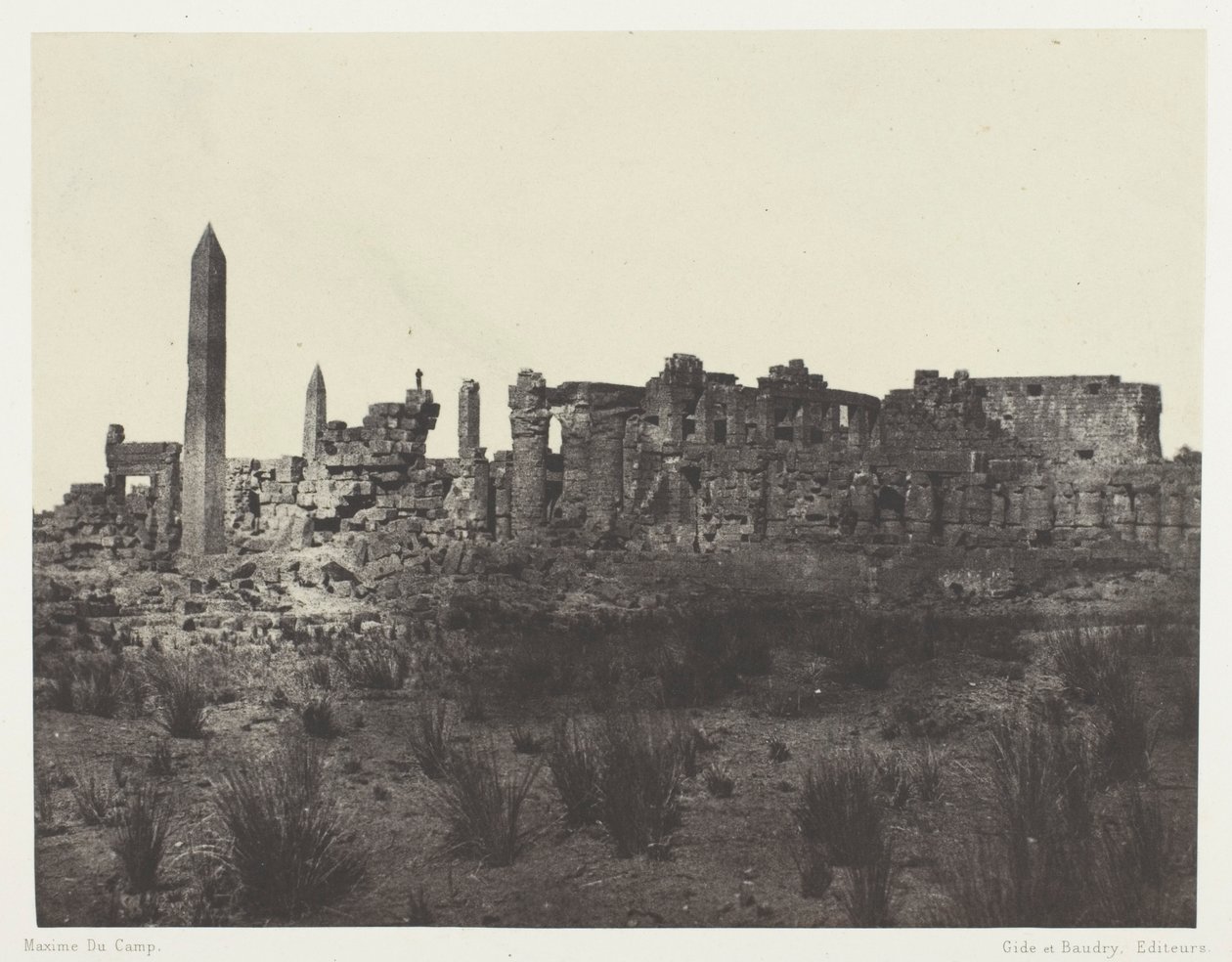 Palast von Karnak, Gesamtansicht der Ruinen, von Norden aufgenommen; Theben von Maxime Du Camp
