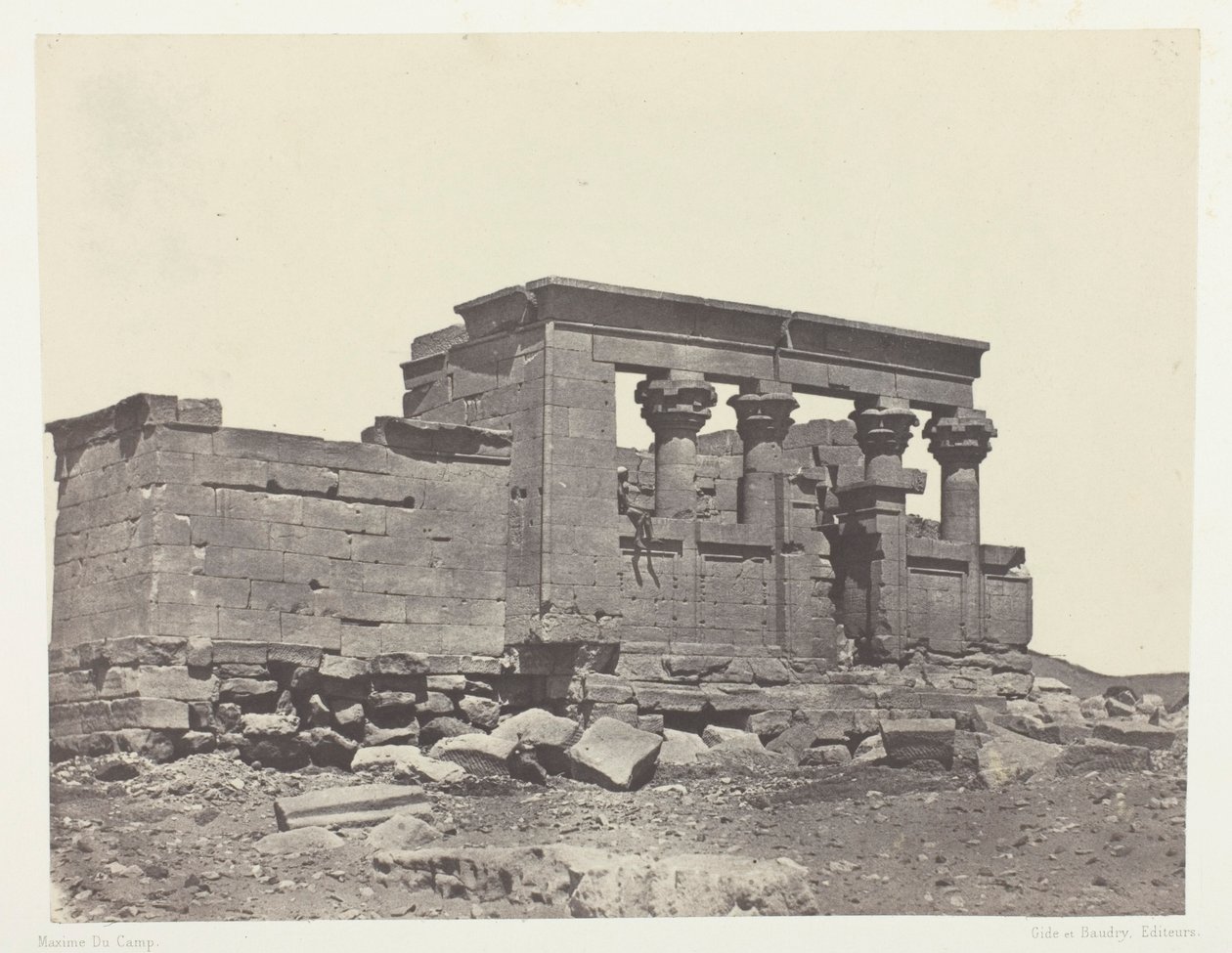 Tempel von Débôd, Parembole des Itinéraires von Antonin; Nubien, Platte 86 aus dem Album "Egypte, Nubie, Palestine et Syrie" (1852) von Maxime Du Camp
