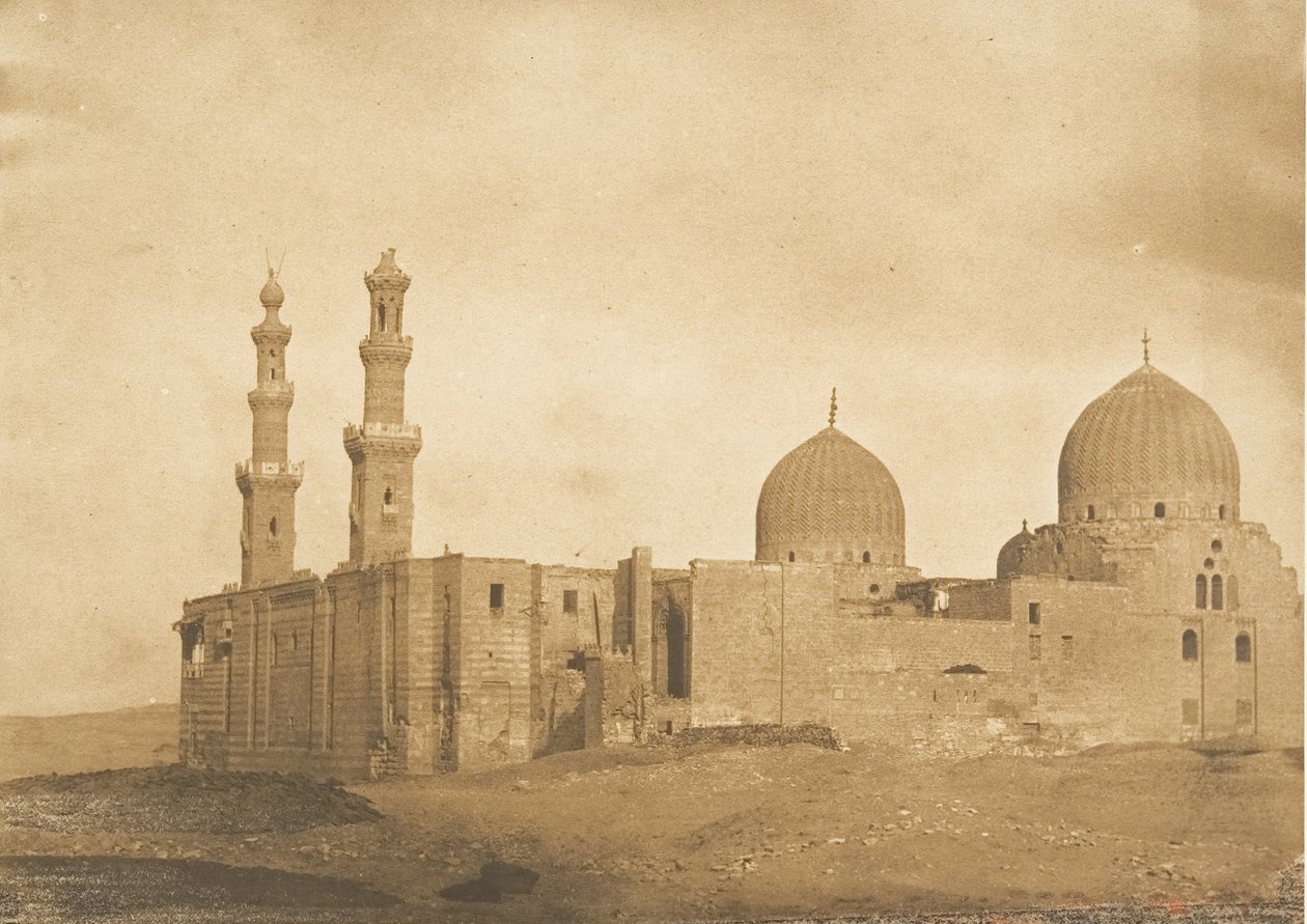 Gesamtansicht der Moschee und des Grabes von Sultan Bezkouk, El-Melek..., Dezember 1849-Januar 1850 von Maxime Du Camp