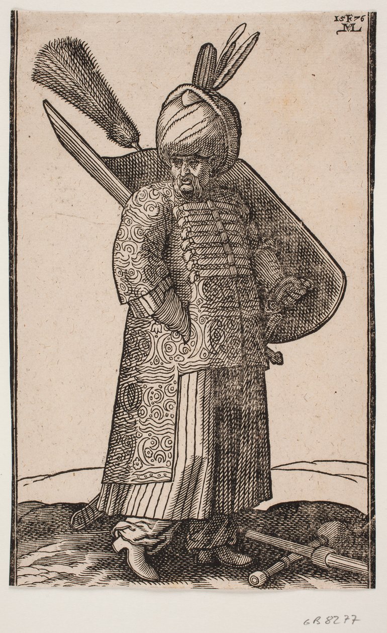 Stehender dickbäuchiger Soldat, mit rechter Hand in der Tasche, nach rechts gewandt; zwei Federn im Turban; Schwert an der linken Seite, Schild mit Federbusch am linken Arm; vor ihm auf dem Boden liegen Keule und Lanze über Kreuz von Melchior Lorck