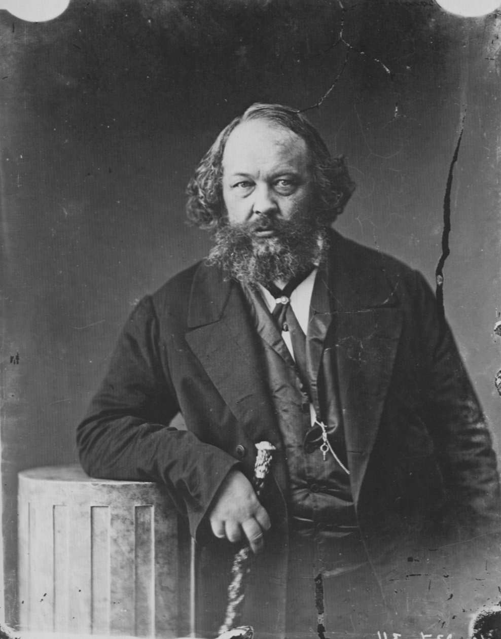 Mikhail Bakunin, russischer Revolutionär und Theoretiker des Anarchismus, ca. 1863 von Nadar