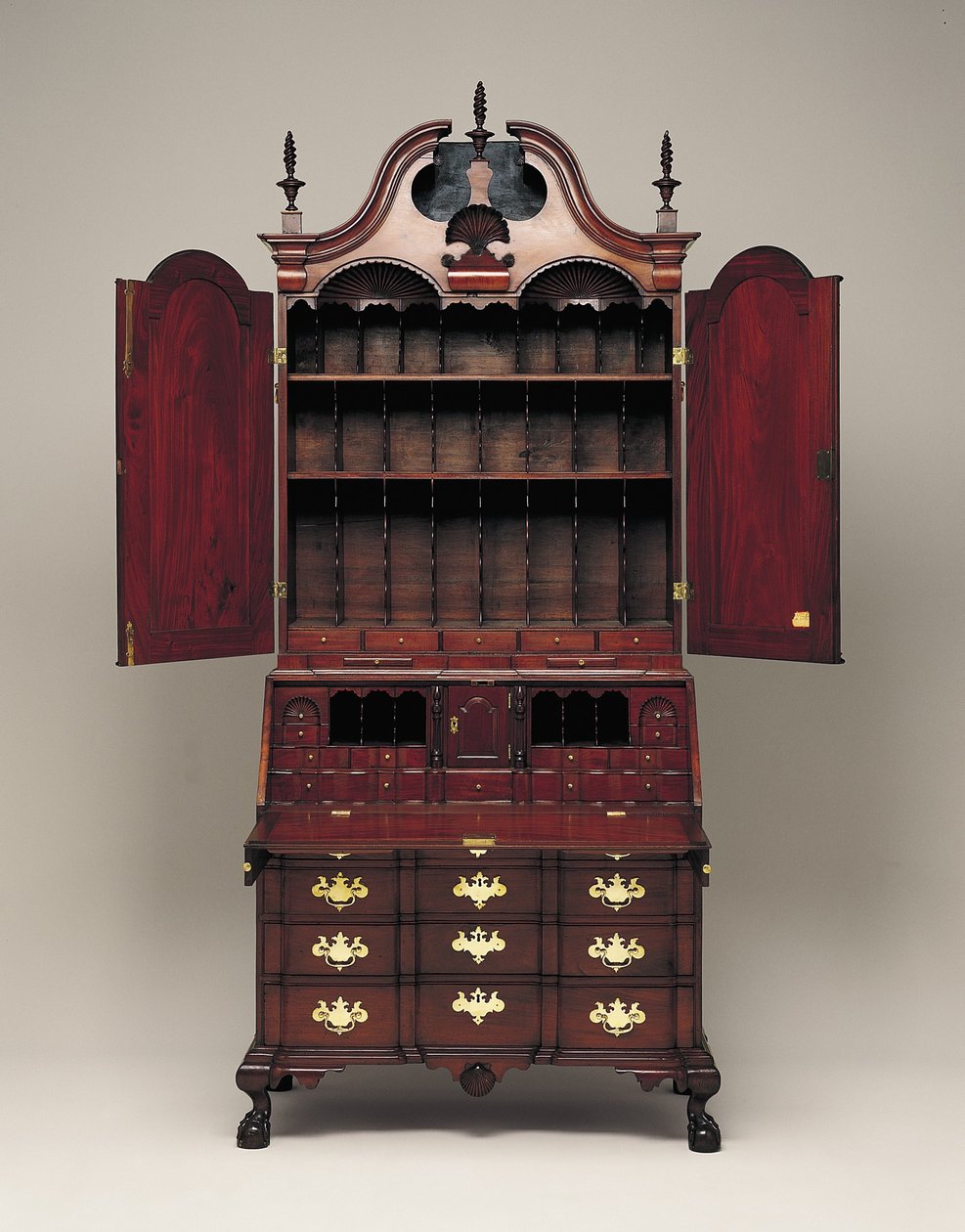 Schreibtisch und Bücherschrank von Nathaniel Gould