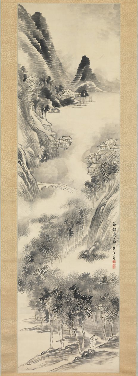 Nebliger Morgen an der Küste von Okada Hanko