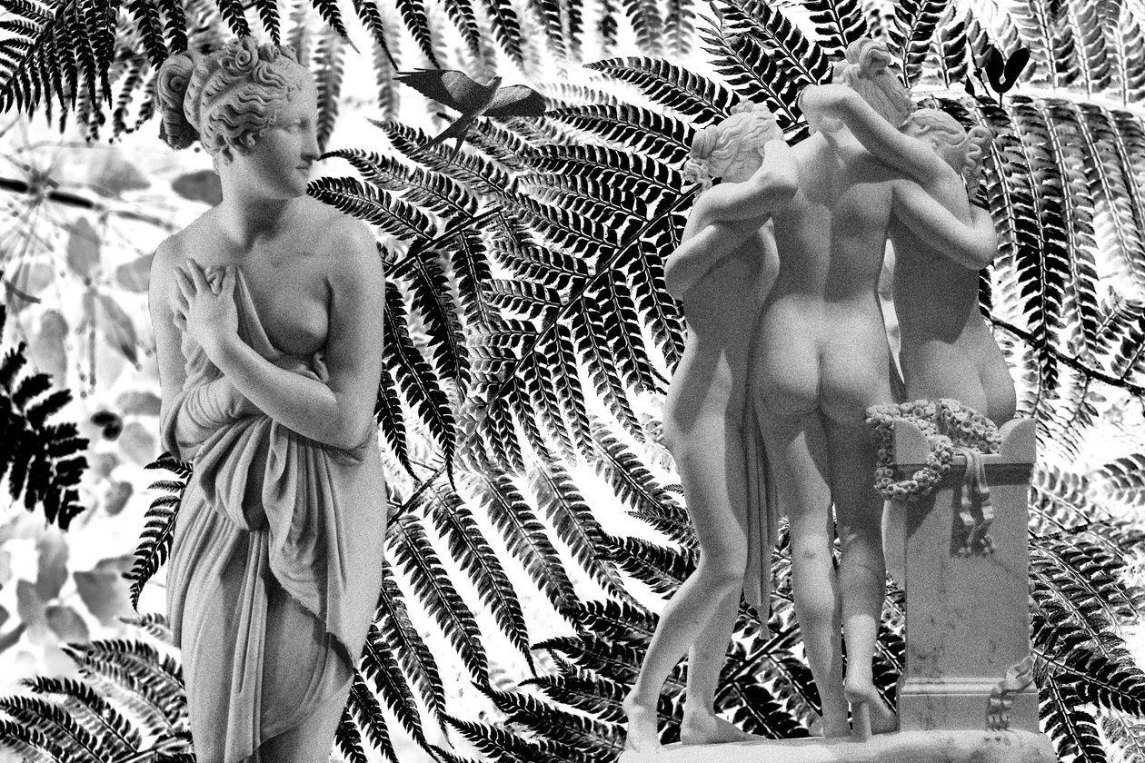 Statue mit 2019 von Olivia Gozzano