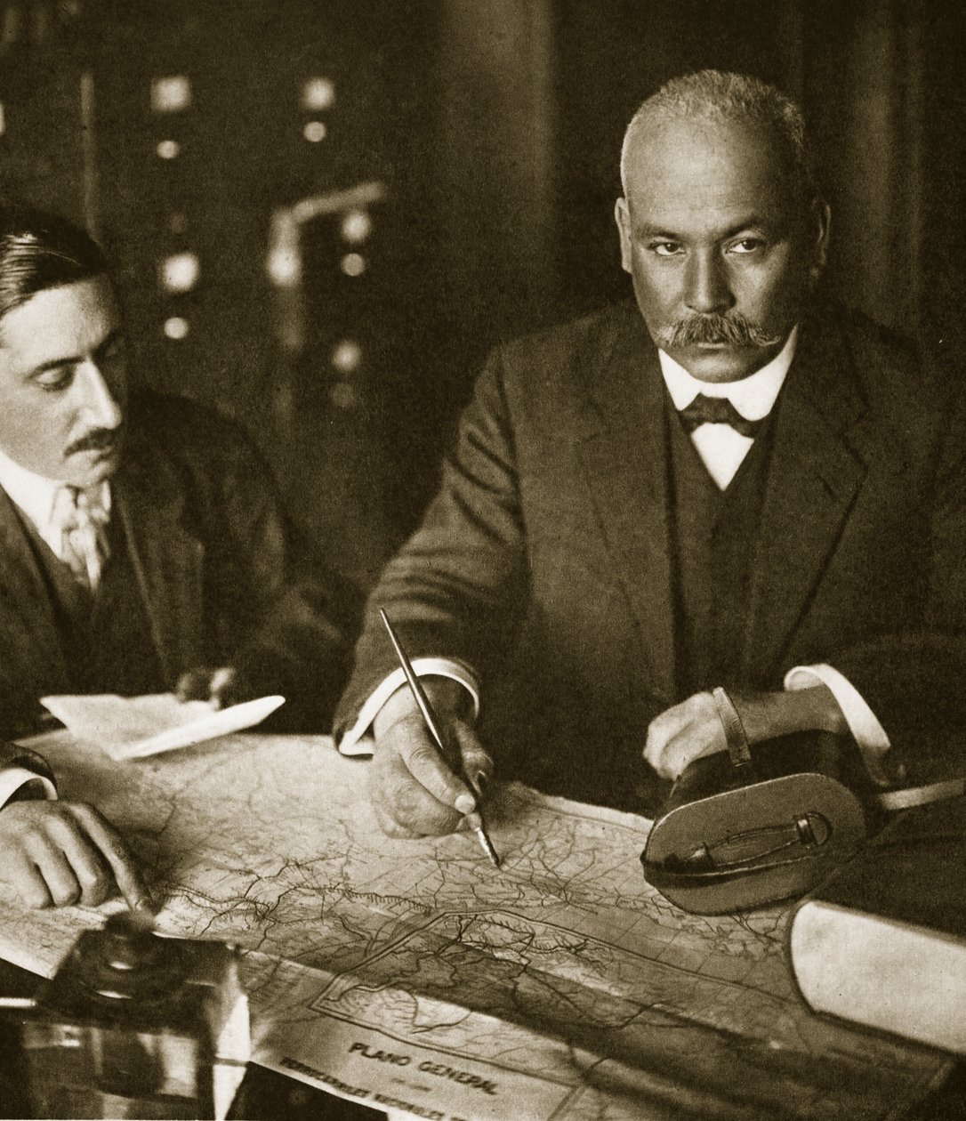 Dr. Vasquez Gomez im Imperial Hotel in New York, 1911 von Paul Thompson