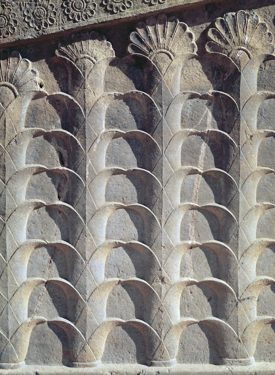 Dekoratives Relief von der östlichen Treppe der Apadana (Audienzhalle) Achämenidenzeit, 550-330 v. Chr. von Persian School