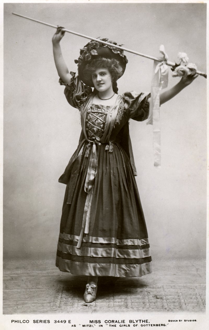 Miss Coralie Blythe als Mitzi, ca. 1908 von Philco Publishing Company