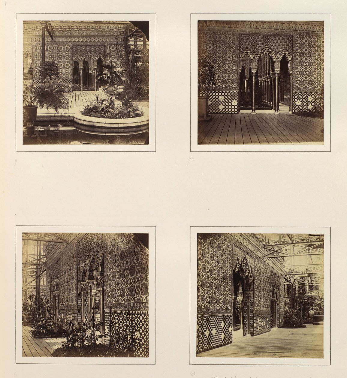 [Alhambra-Hof Fassade zum Kirchenschiff, Eingang zum Alhambra-Hof, Seitenansicht von ..., ca. 1859 von Philip Henry Delamotte.