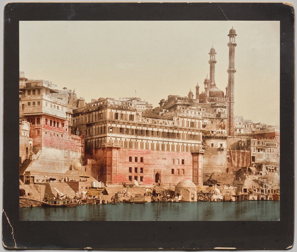 Indien. Benares. Aurangzebs Moschee, nach einem Foto von Dr. Kurt Boeck von Photoglob Co. (Zurich, active c. 1890 1910)