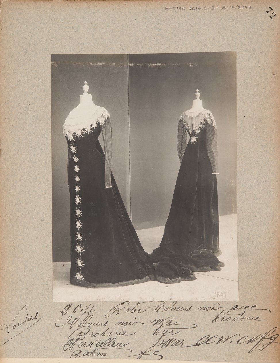 Albumseite: House of Worth, Abendkleid von Photographer French