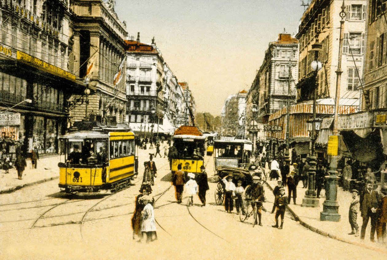 Die Cannebiere mit Straßenbahnen, Marseille, Frankreich, ca. 1900 von Photographer French
