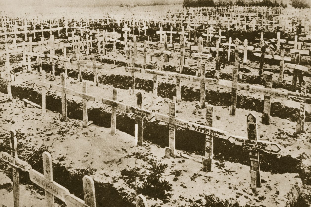 Im Westen nichts Neues: Ein deutscher Friedhof in Frankreich von Photographer German
