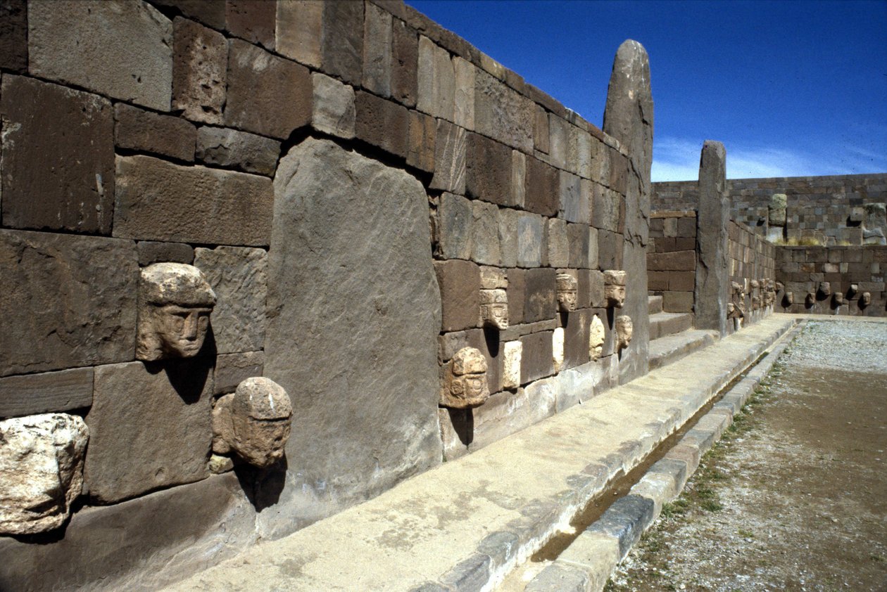 Präkolumbianische archäologische Stätte von Tiahuanaco, Bolivien von Pre Columbian Pre Columbian