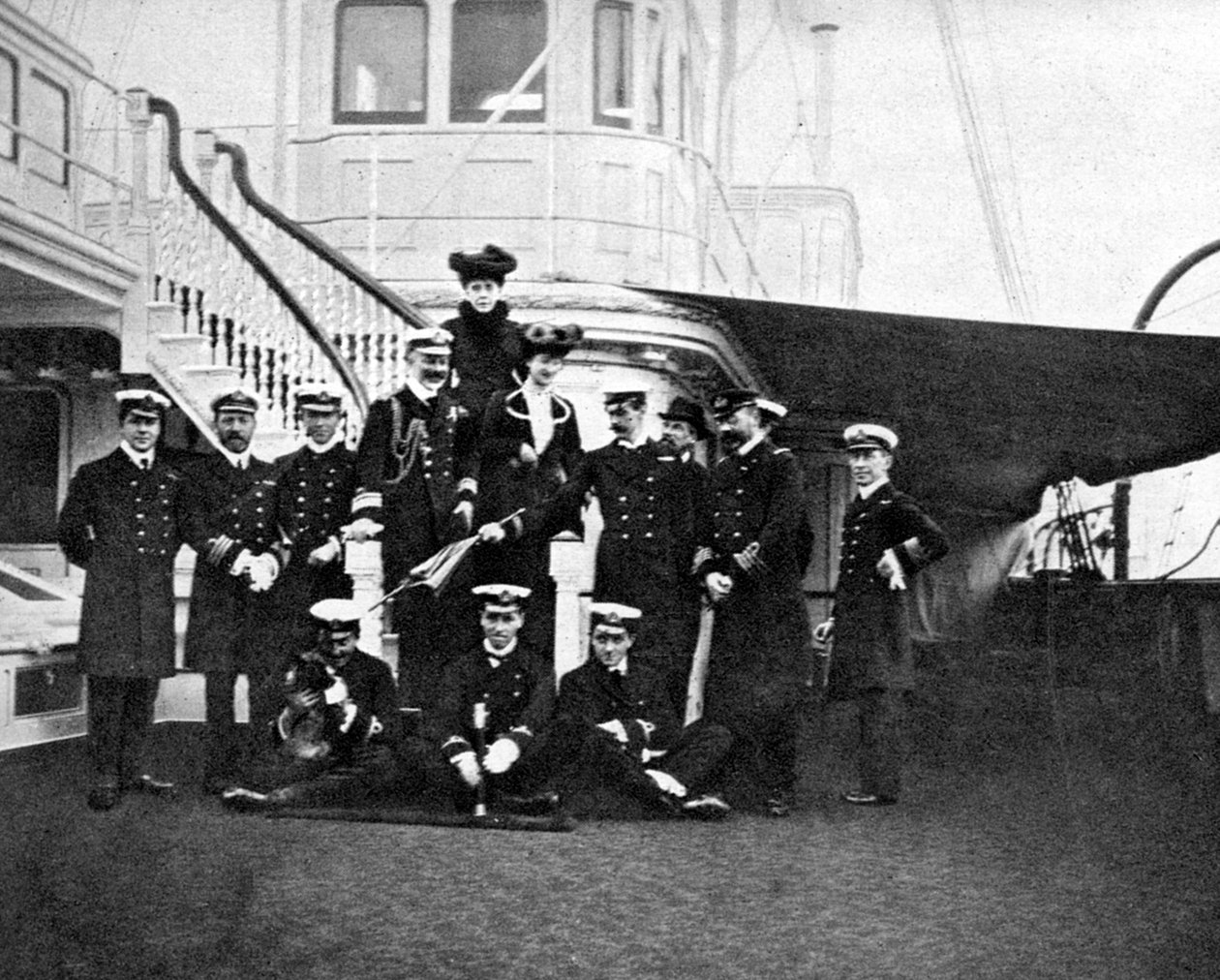Gruppenporträt an Bord der königlichen Yacht Victoria und Albert, Kopenhagen, 1908 von Queen Alexandra
