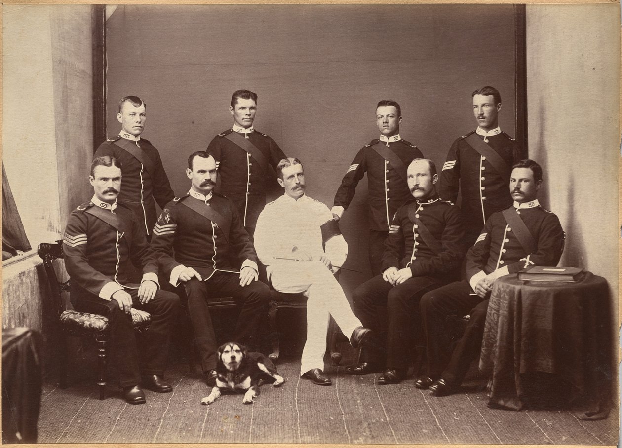 Kapitän Watkins und Unteroffiziere von Raja Deen Dayal