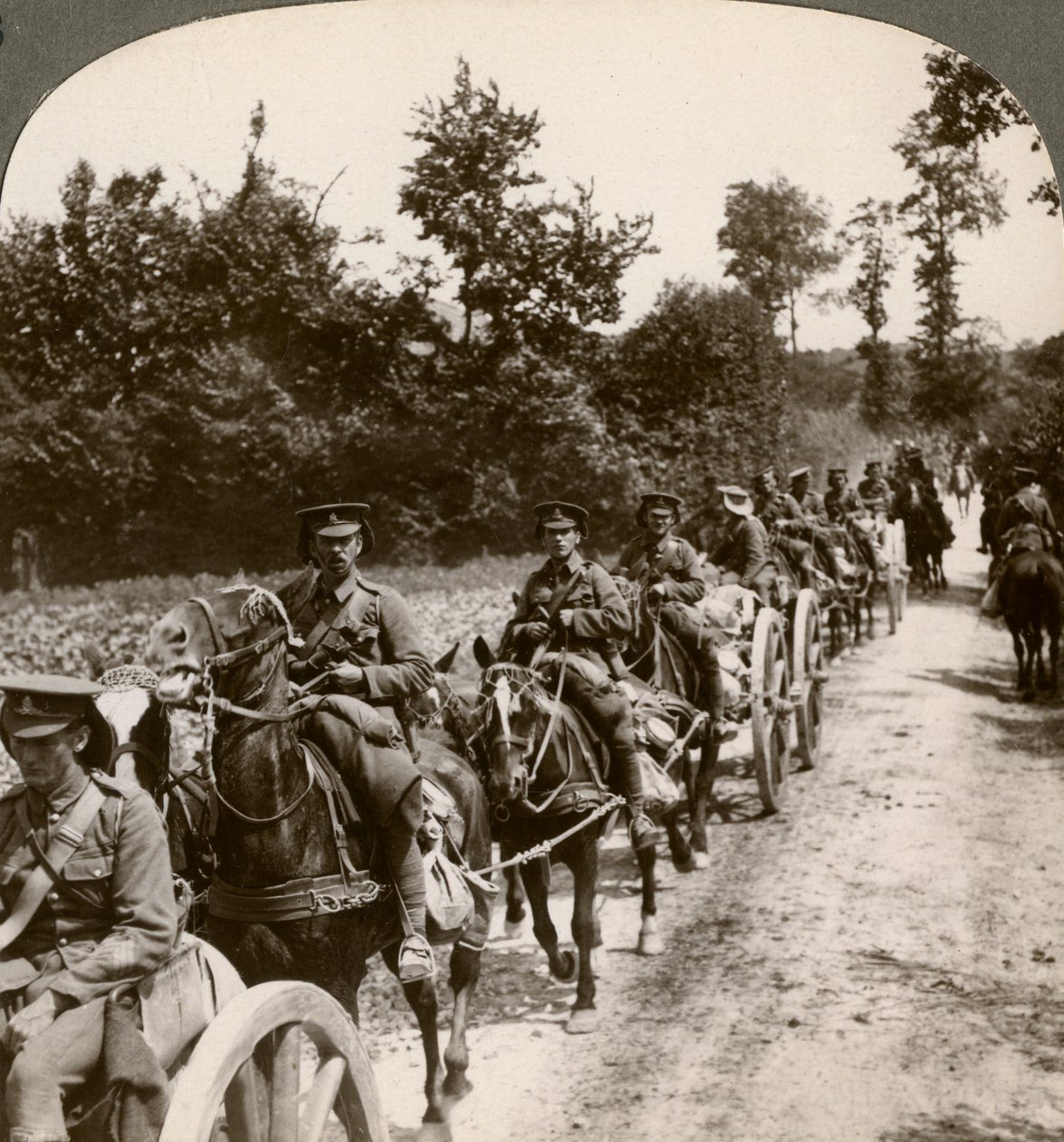 Nachschub von Munition, Erster Weltkrieg, 1914-1918 von Realistic Travels Publishers