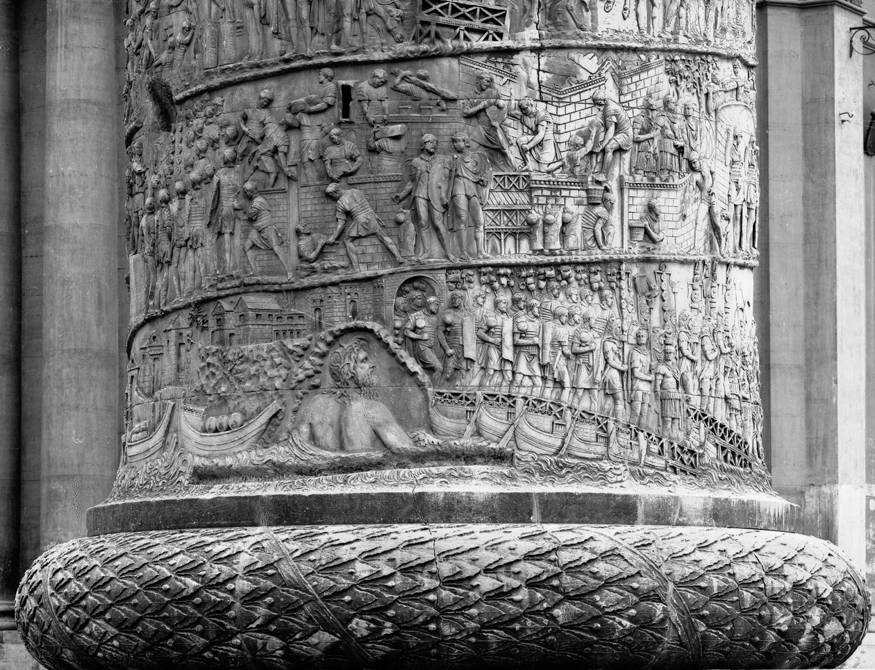 Erste zwei Register der Trajanssäule, errichtet 113 n. Chr. von Roman