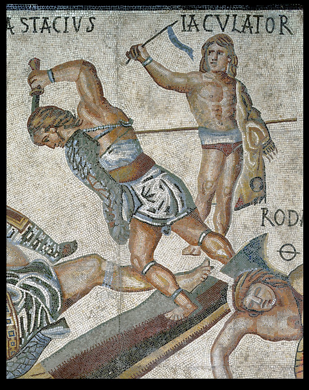 Kampf zwischen Gladiatoren, Detail eines kämpfenden und eines siegreichen Gladiators, 320 n. Chr. (Mosaik) von Roman