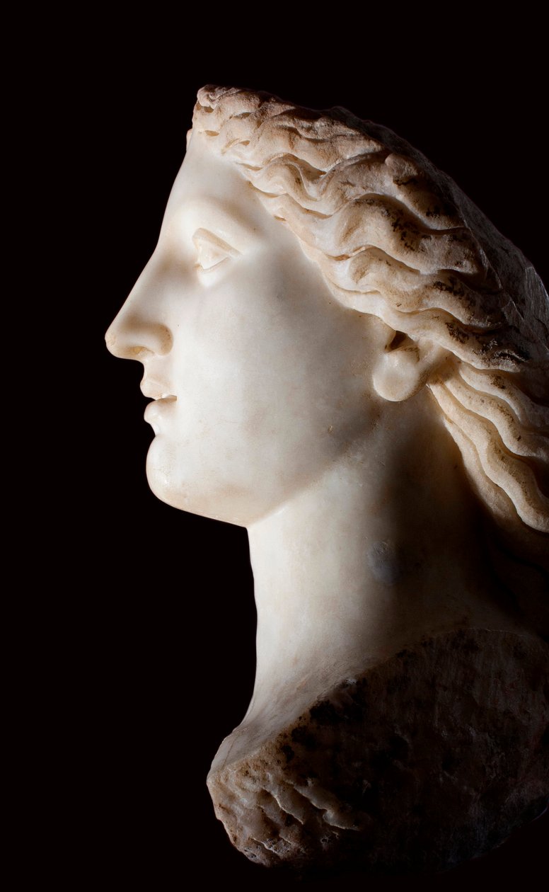 Kopf der Göttin Juno - Weiße Marmorskulptur, römische Zeit, Banasa (Marokko) - Archäologisches Museum von Rabat, Marokko von Roman Roman