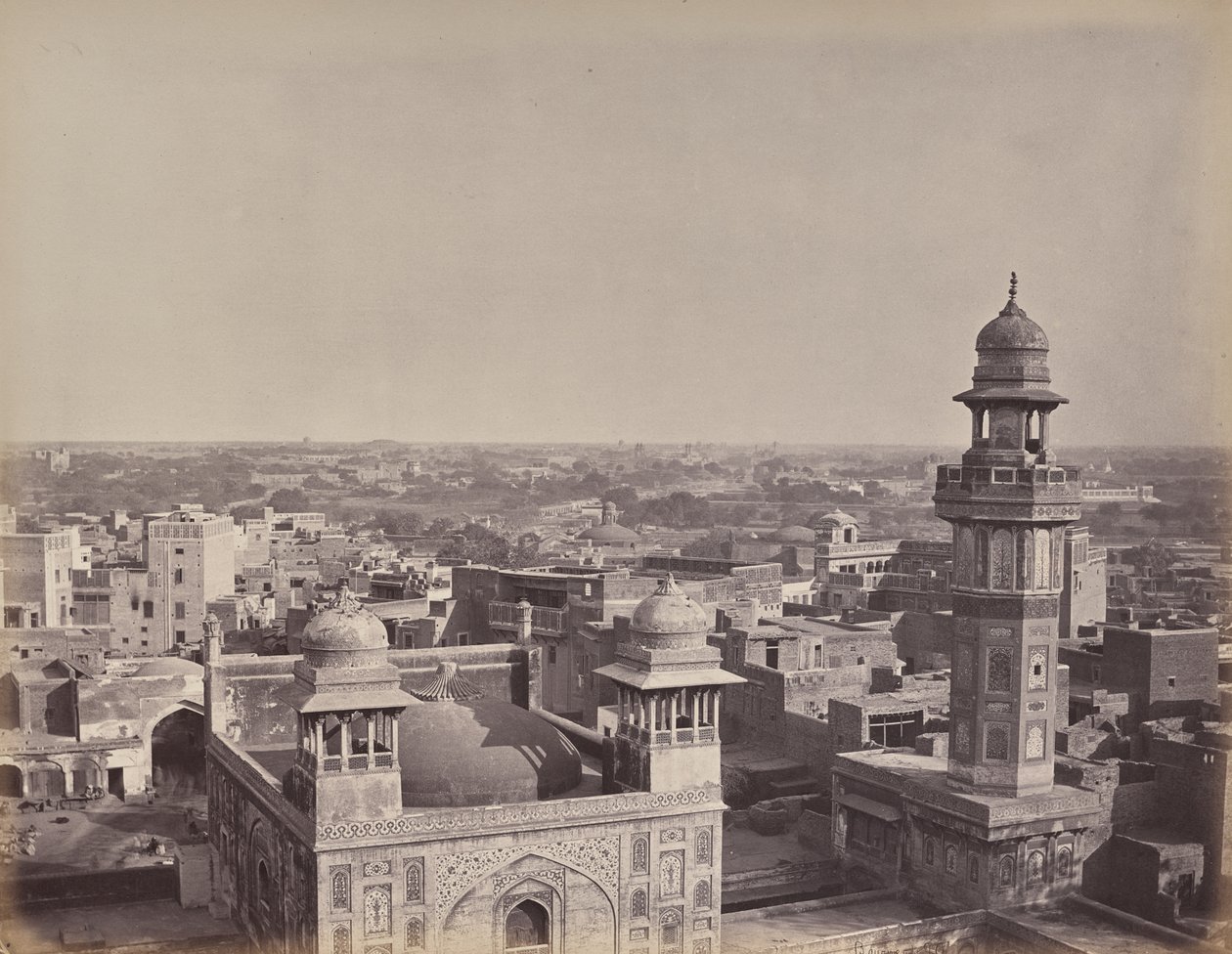 Die Stadt Lahore. Eine weitere Ansicht, aufgenommen vom Haus Huzeer Khans von Samuel Bourne