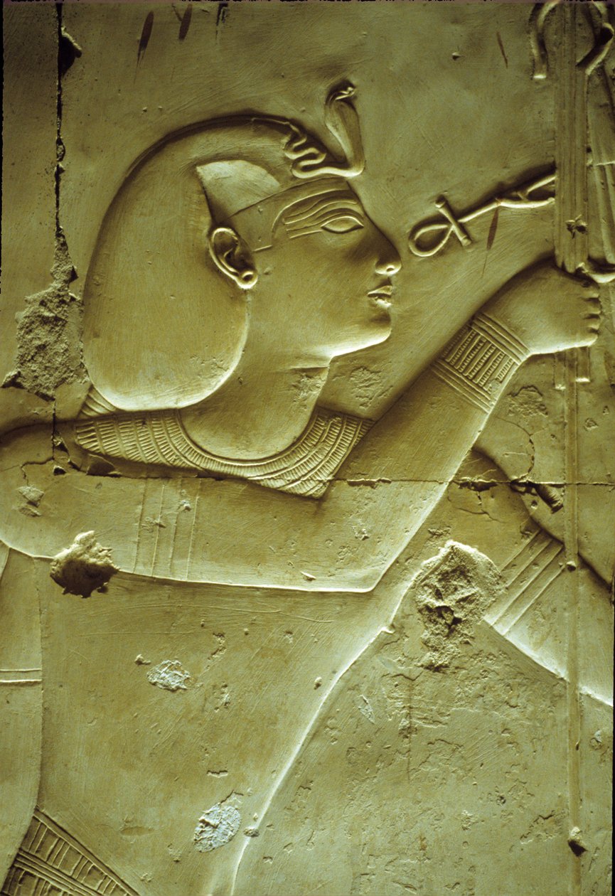 Altes Ägypten, Wandmalerei/-schnitzerei, Seti I empfängt Leben, symbolisiert durch das Ankh, Tempel von Seti I, Abydos von School Egyptian