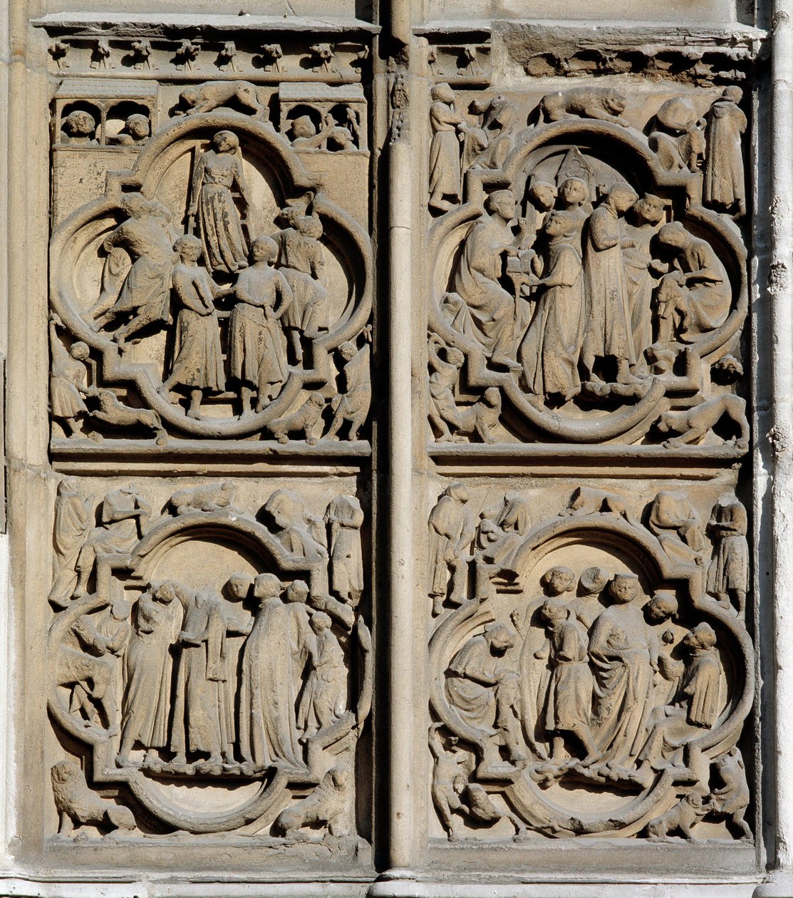 Gotische Kunst: Lehrszenen. Detail des Südportals der Kathedrale Notre-Dame in Paris von School French