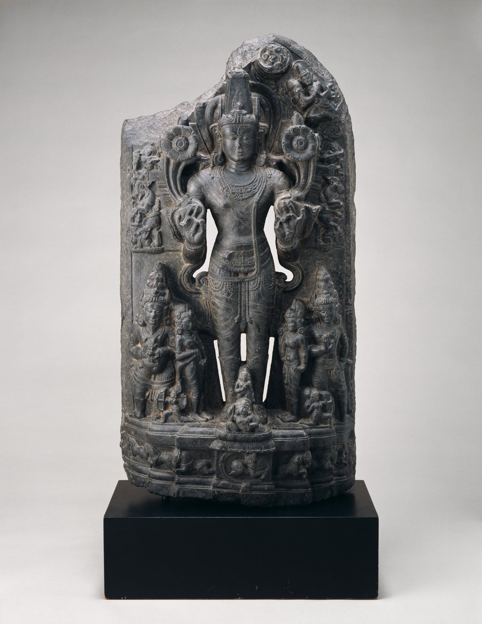 Surya, ca. 11. Jahrhundert von School Indian