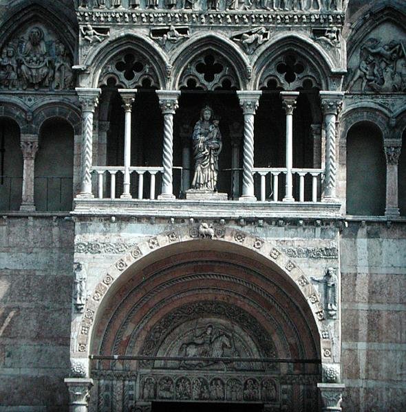 Westfassade, begonnen in den 1130er Jahren und abgeschlossen im 15. Jahrhundert (Detail) von School Italian