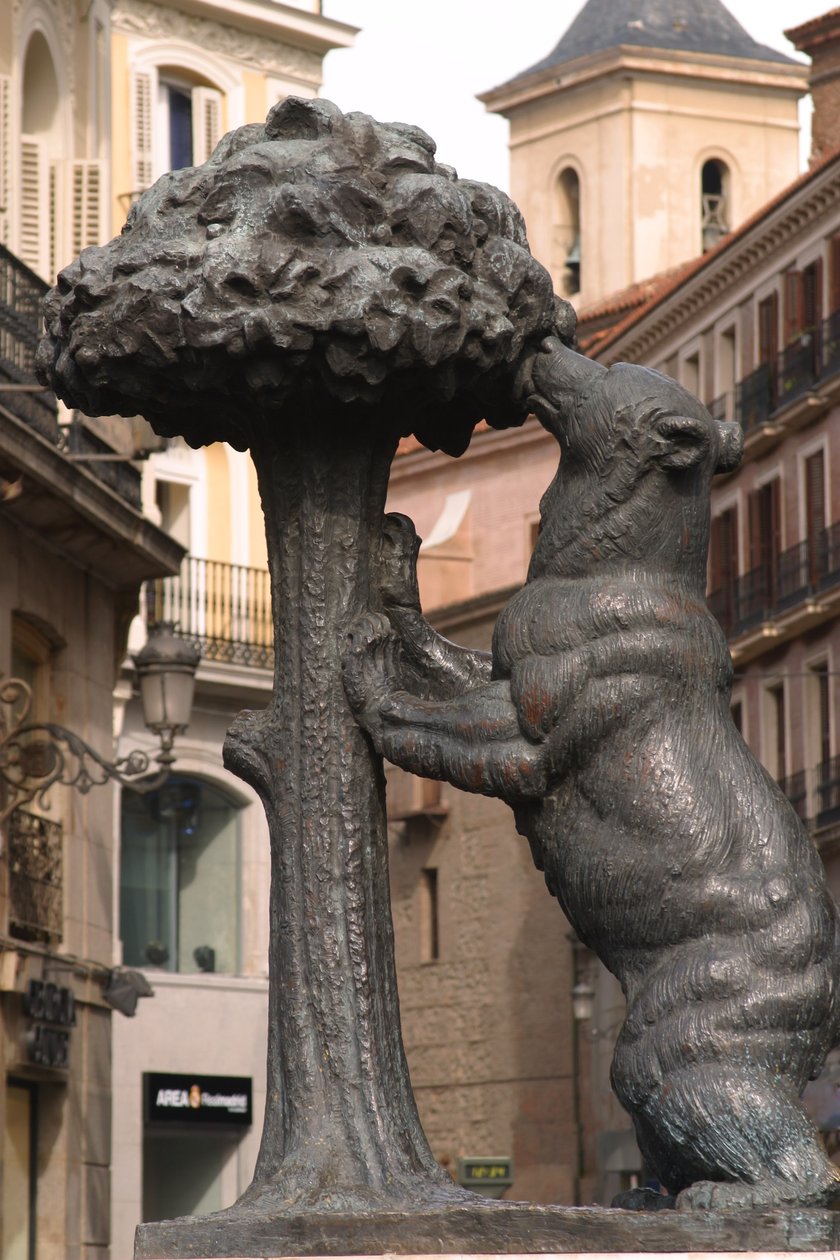 El Oso de Madrono (Bronze) von School Spanish